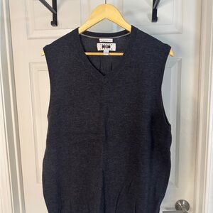 Joseph Abboud Extra Fine Merino Wool Dark Grey V-neck Sweater Vest